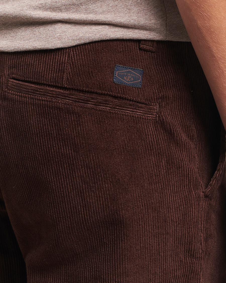 Hombres | Pantalones | Nudie Jeans | Easy Alvin Corduroy Pants Brown