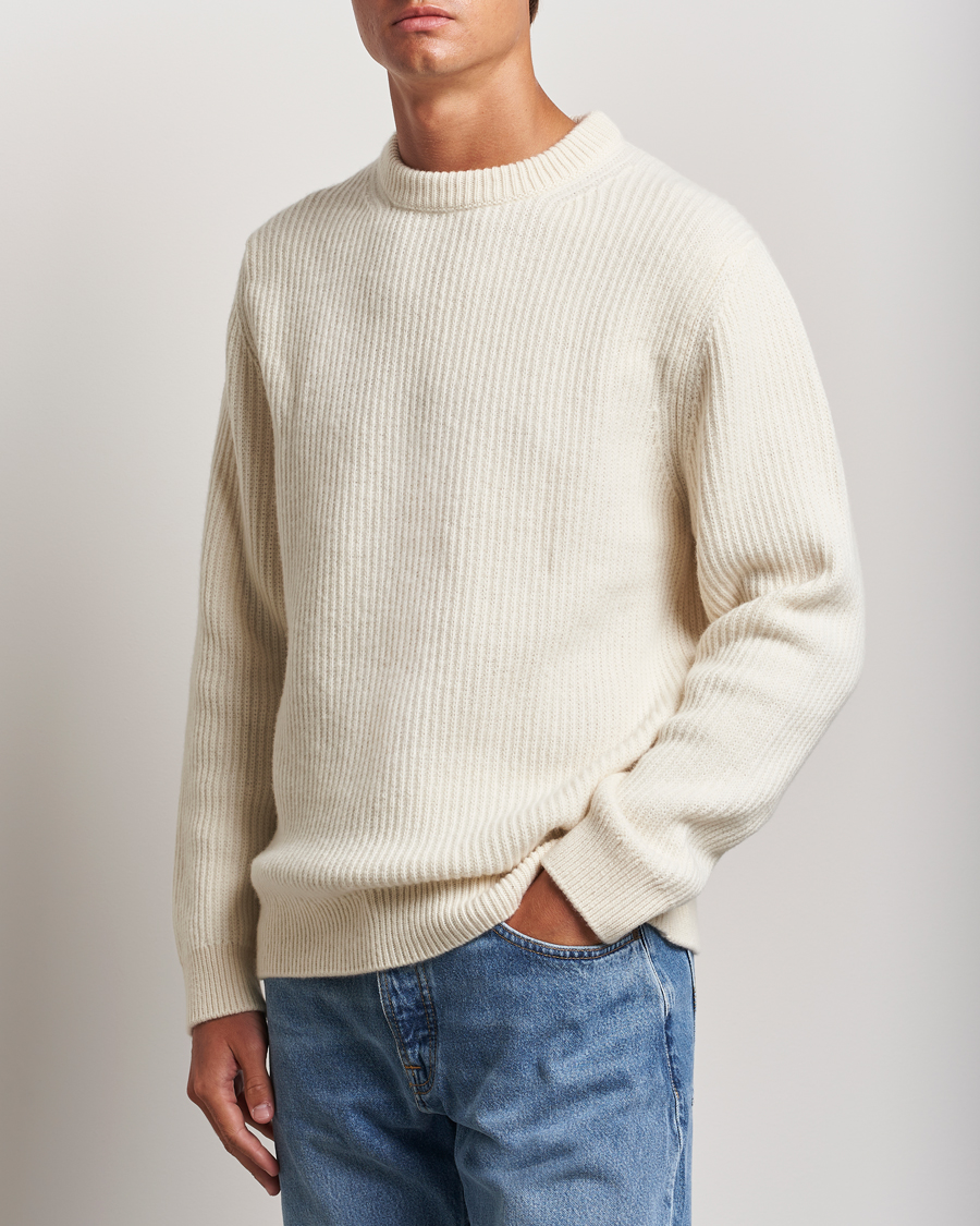 Hombres | Jerséis y prendas de punto | Nudie Jeans | August Wool Rib Knitted Sweater Off White