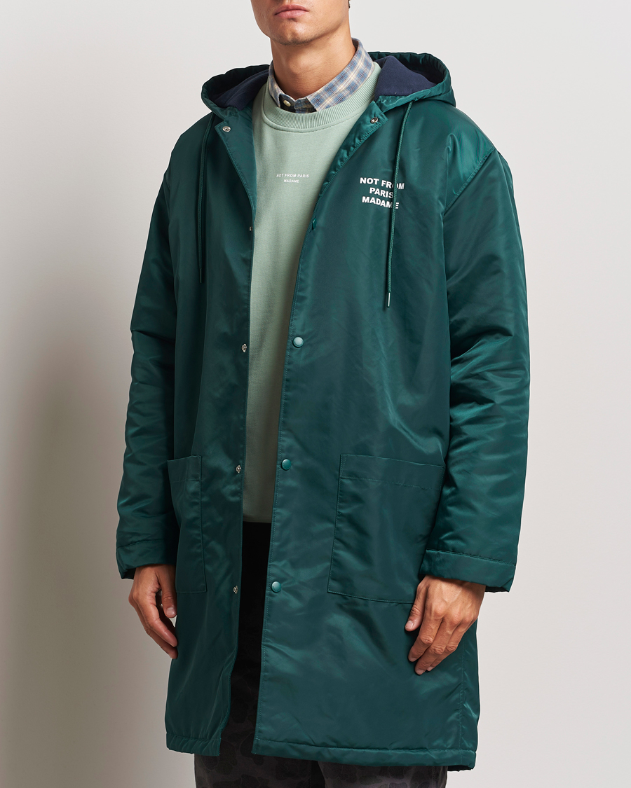 Hombres | Abrigos y chaquetas | Drôle de Monsieur | La Parka Slogan Coat Dark Green