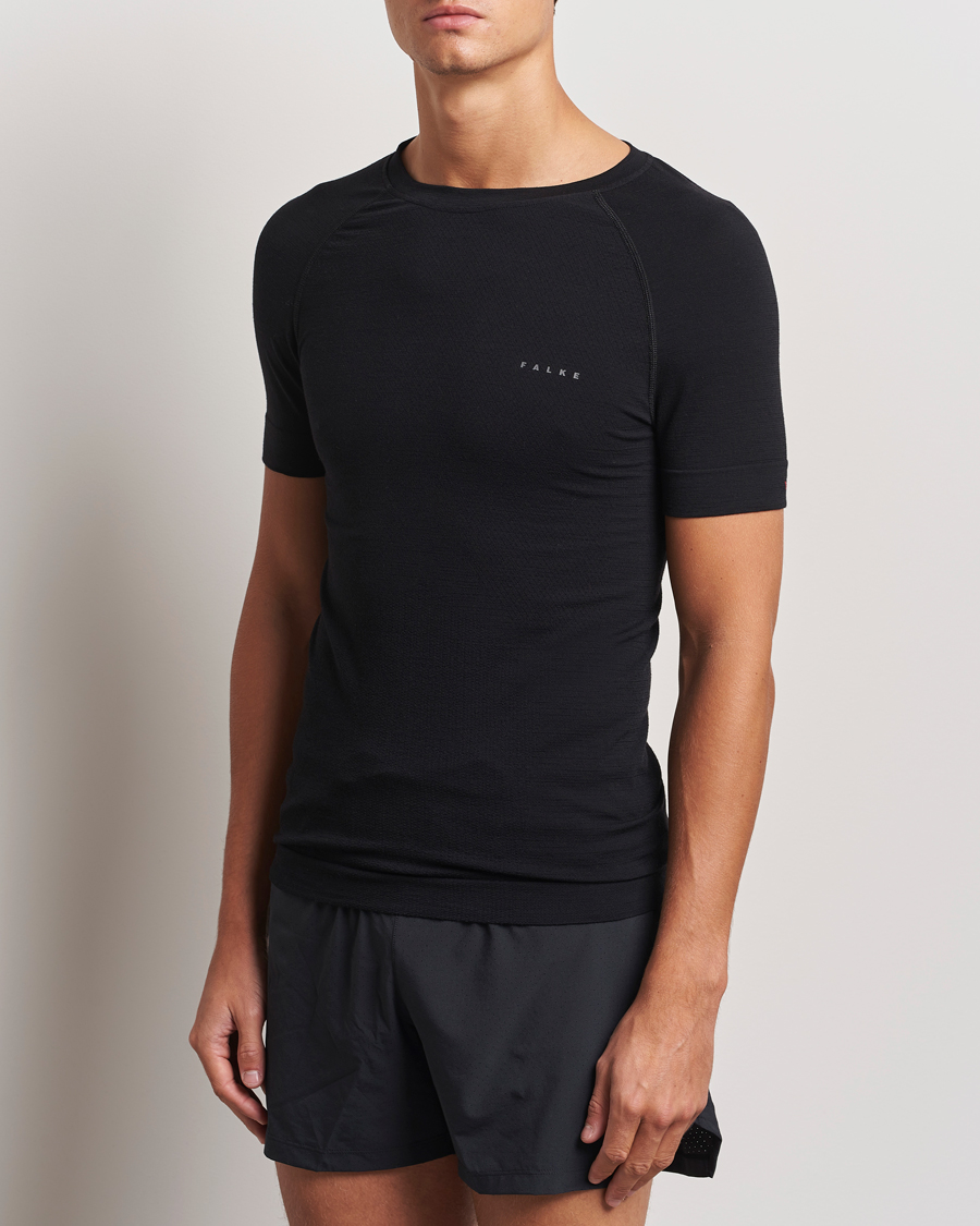 Hombres | Camisetas | Falke Sport | Wool Tech Light T-Shirt Black