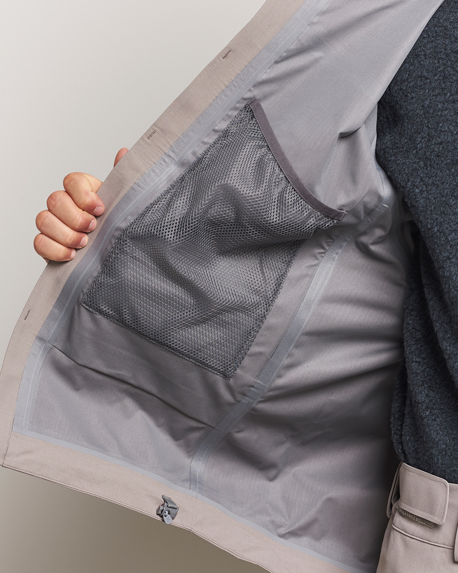 Hombres | Abrigos y chaquetas | Houdini | Five To Nine Waterproof Shell Jacket Morning Haze