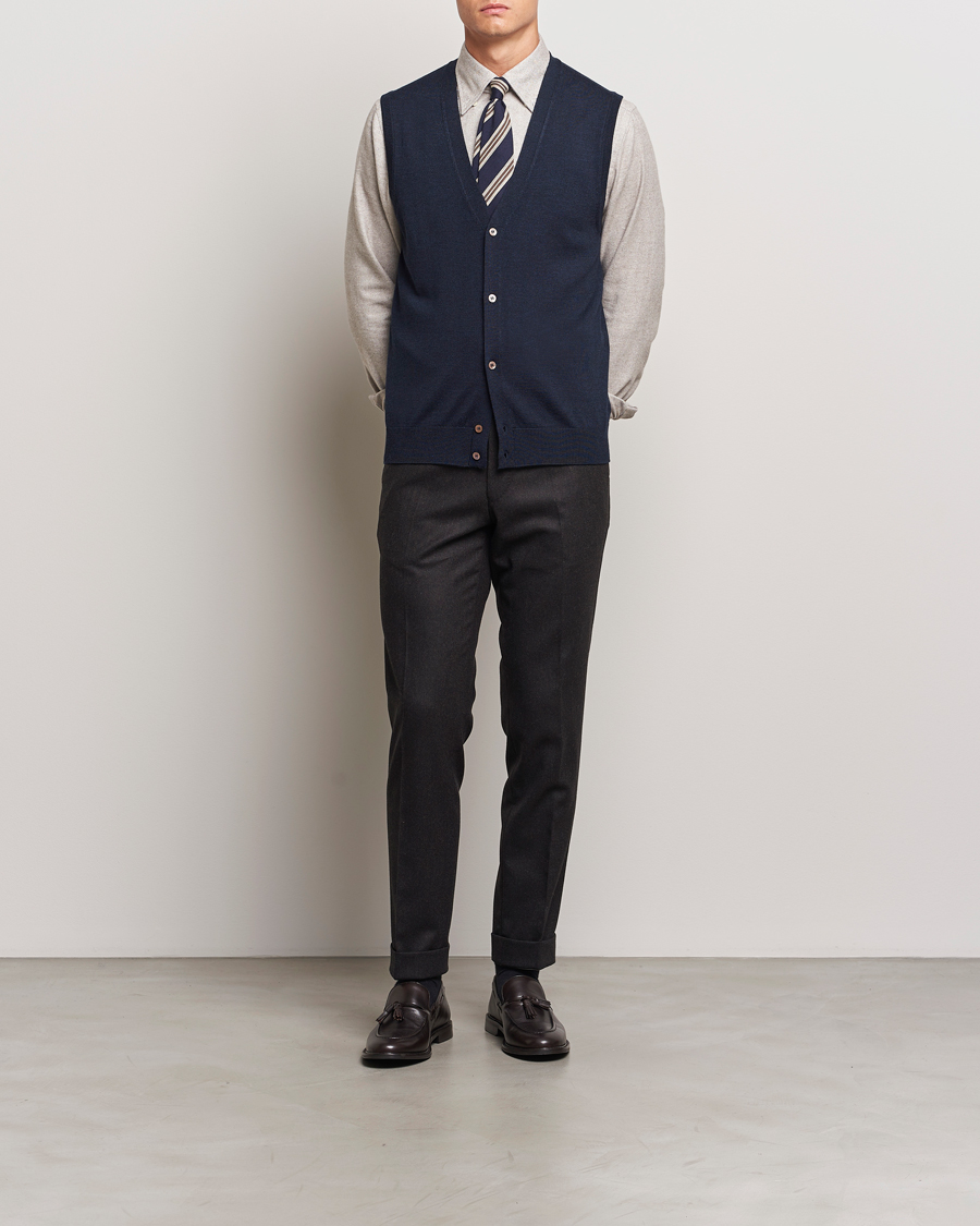 Hombres | Jerséis y prendas de punto | Morris | Merino Slipover Vest Navy