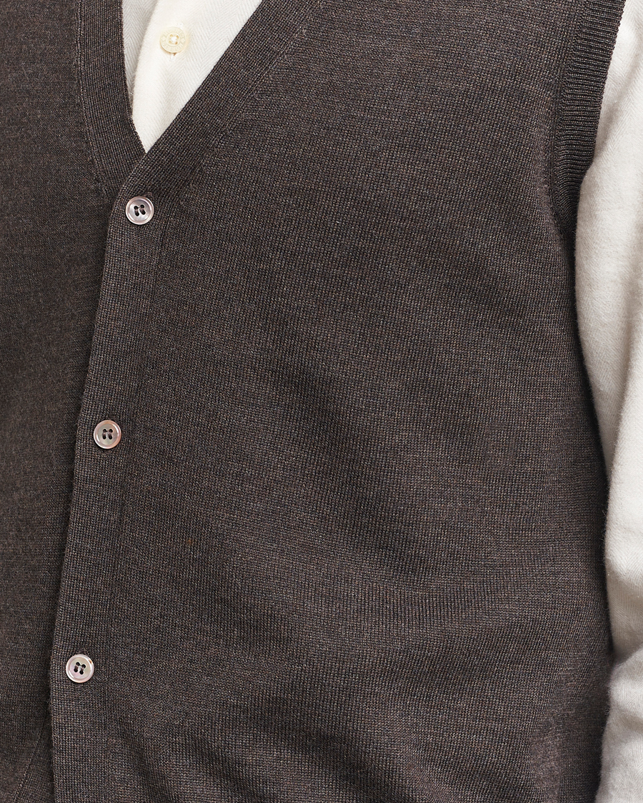 Hombres | Jerséis y prendas de punto | Morris | Merino Slipover Vest Brown