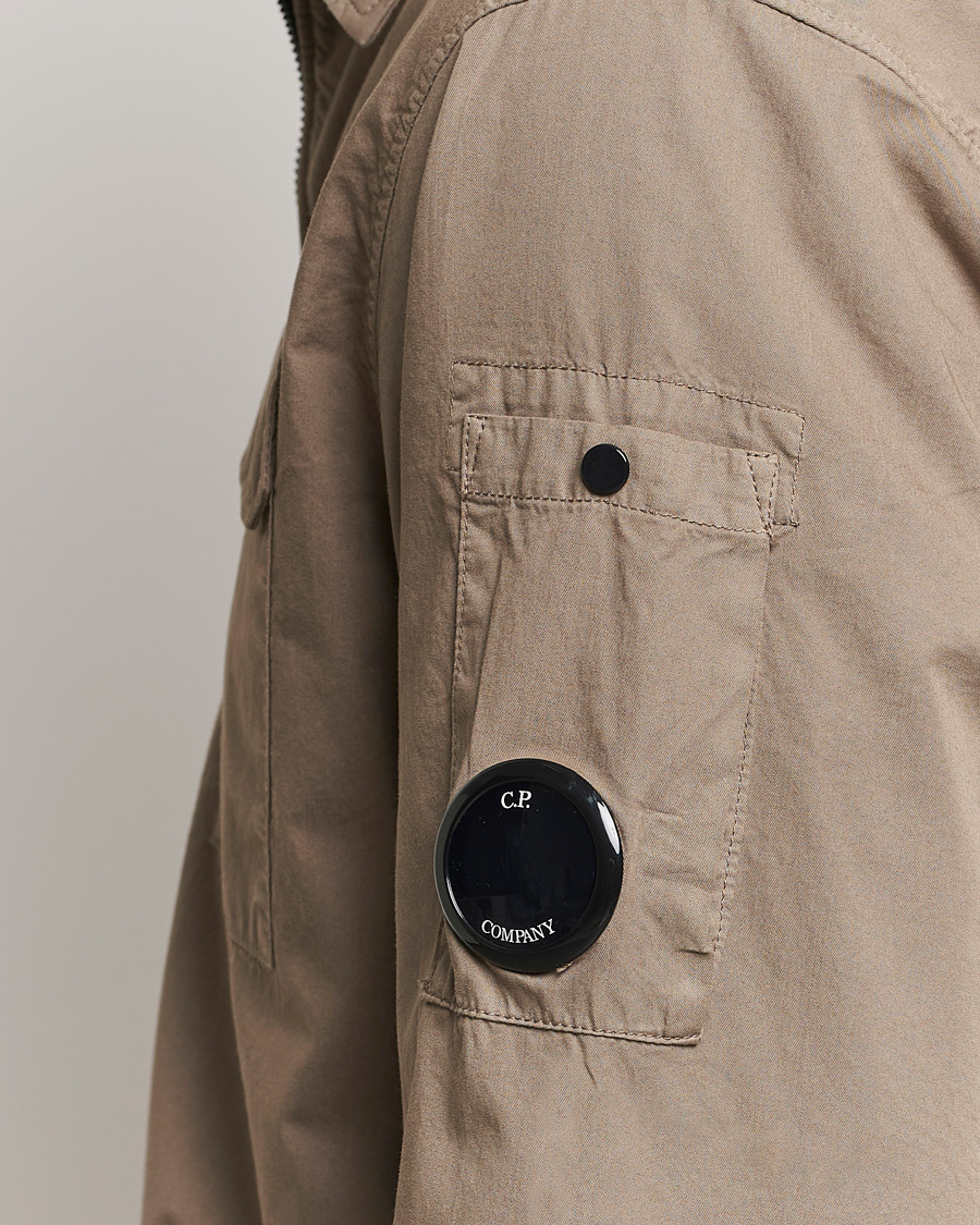 Hombres | Camisas | C.P. Company | Organic Cotton Gabardine Zip Overshirt Taupe