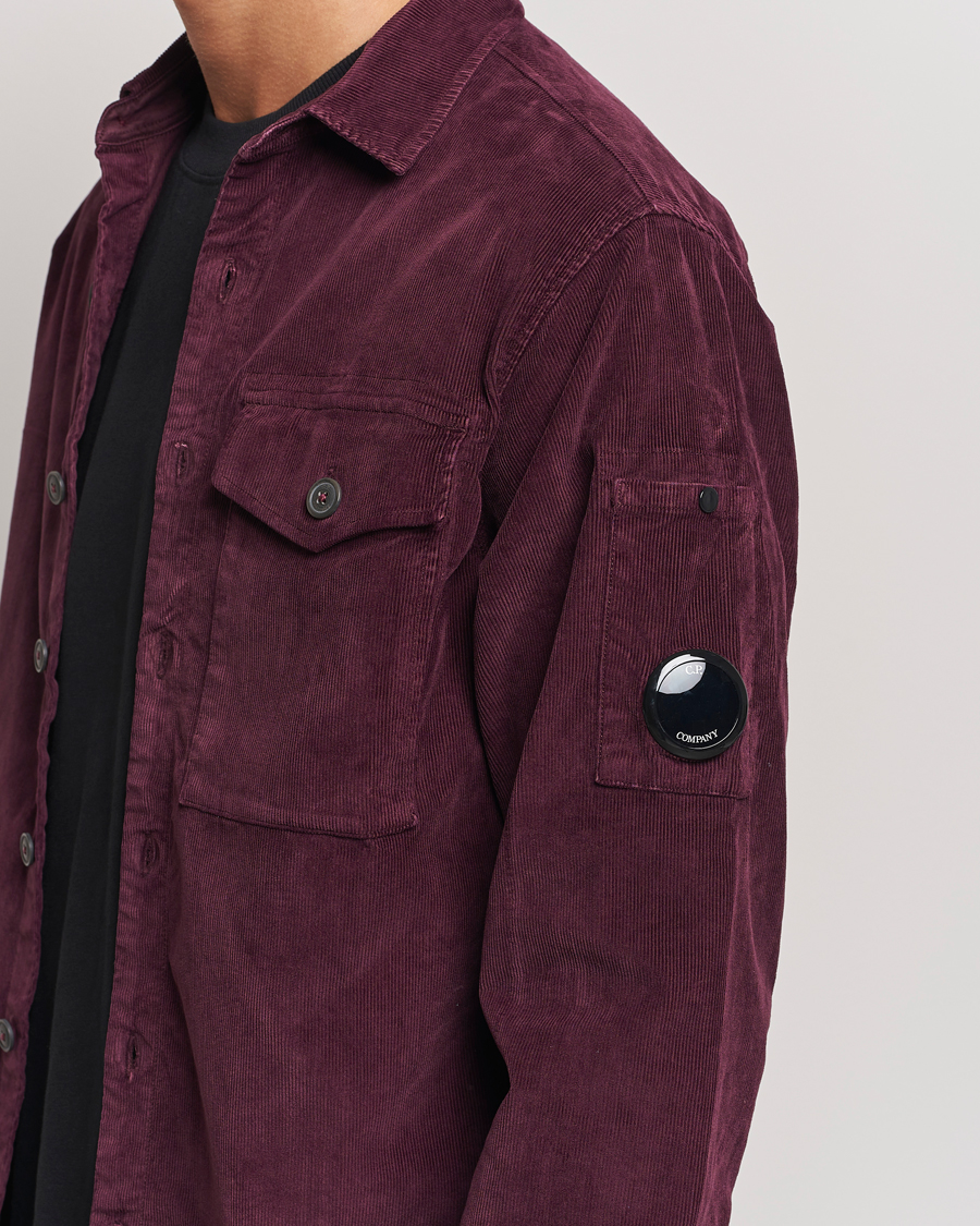 Hombres | Camisas | C.P. Company | Corduroy Lens Overshirt Burgundy