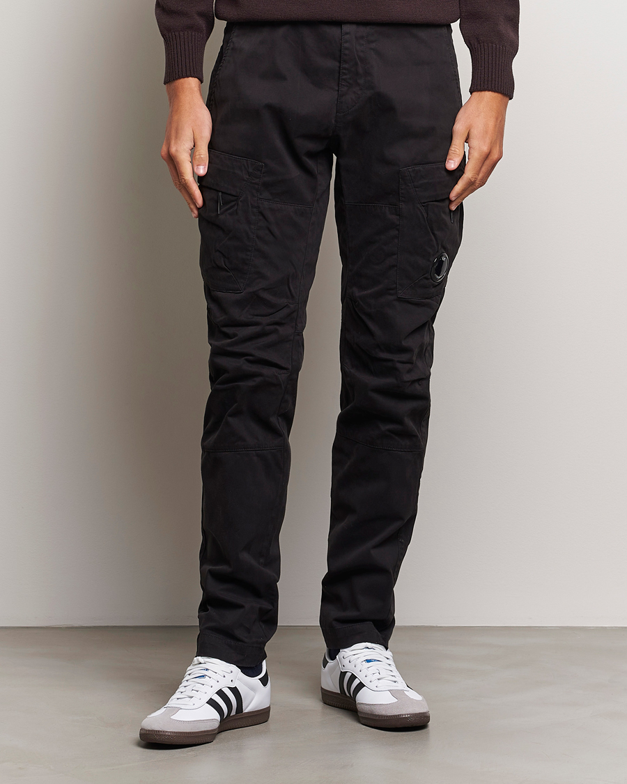 Hombres | Pantalones | C.P. Company | Stretch Satin Lens Cargo Pants Black