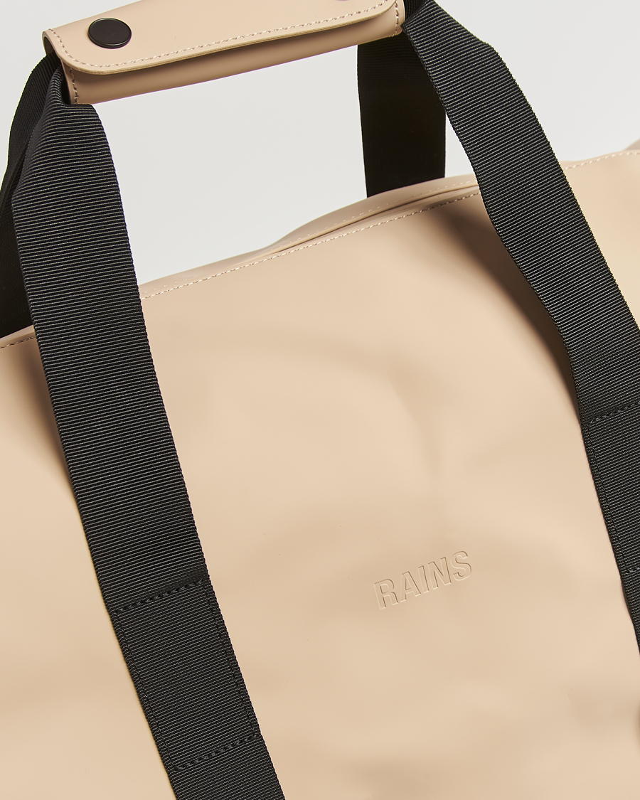 Hombres | RAINS Hilo Weekendbag Sand | RAINS | Hilo Weekendbag Sand