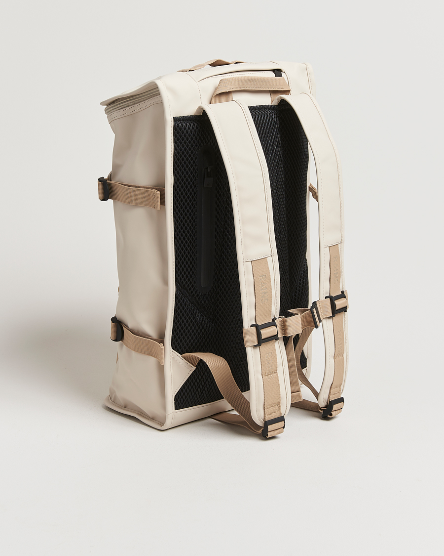 Hombres | RAINS Trail Mountaineer Backpack Dune | RAINS | Trail Mountaineer Backpack Dune