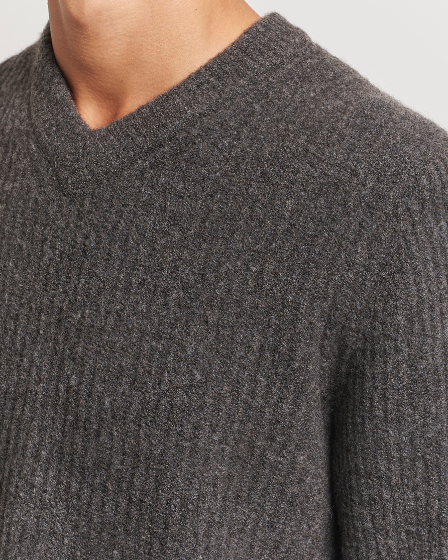 Hombres | Jerséis y prendas de punto | Samsøe Samsøe | Koji Rib Knitted V-Neck Volcanic Ash