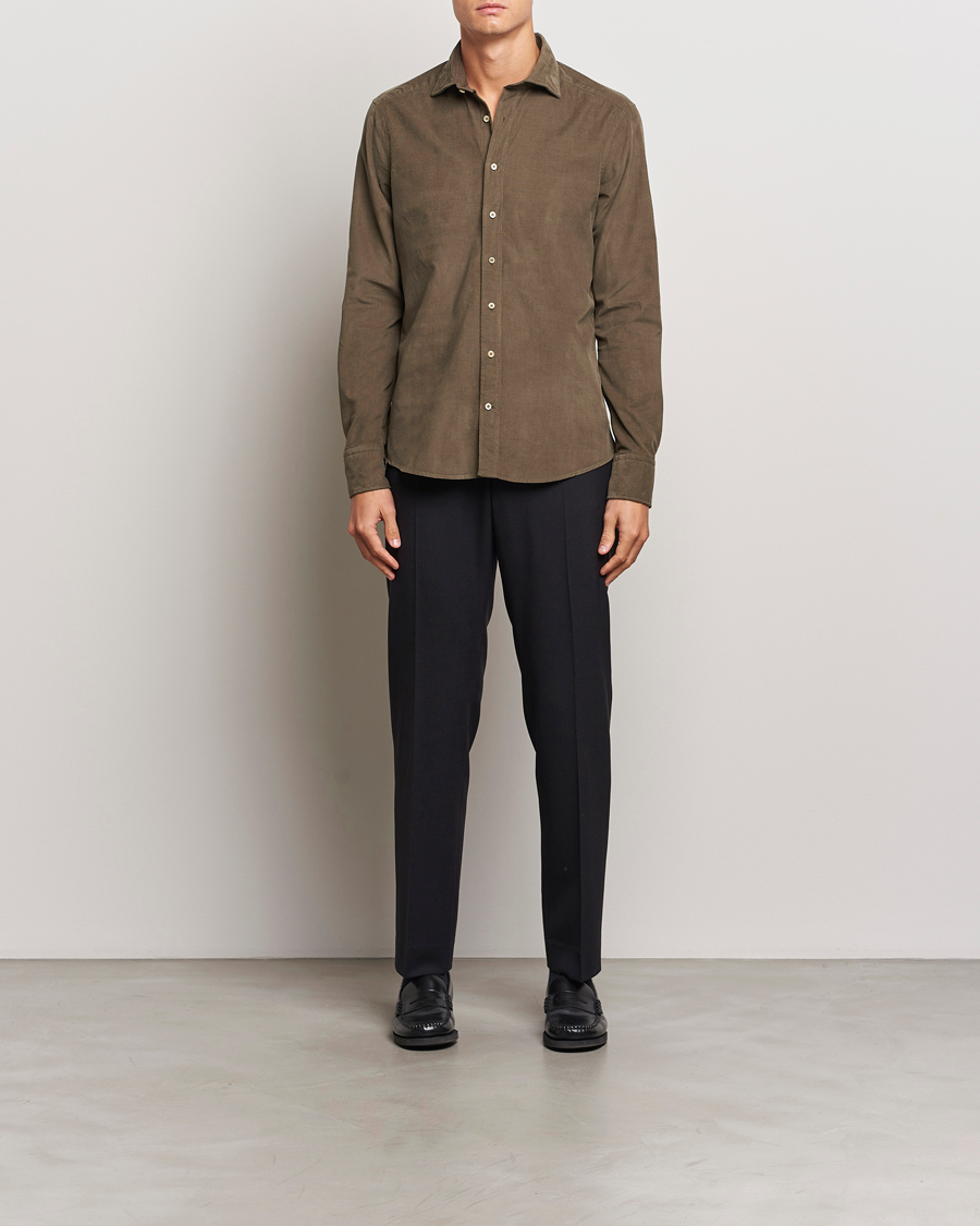 Hombres | Camisas | Stenströms | Slimline Cut Away Cord Shirt Dark Green