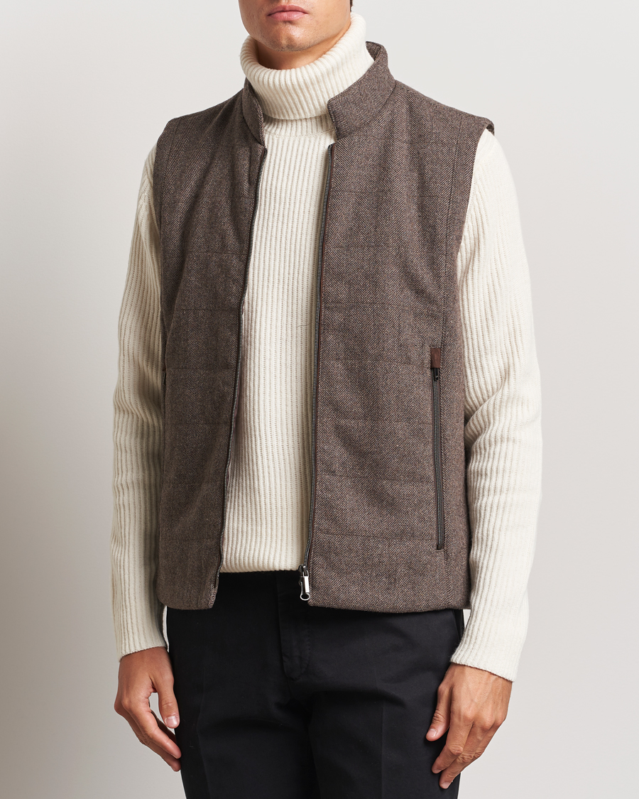 Hombres | Abrigos y chaquetas | Stenströms | Alcantara Detail Herringbone Wool Vest Dark Brown
