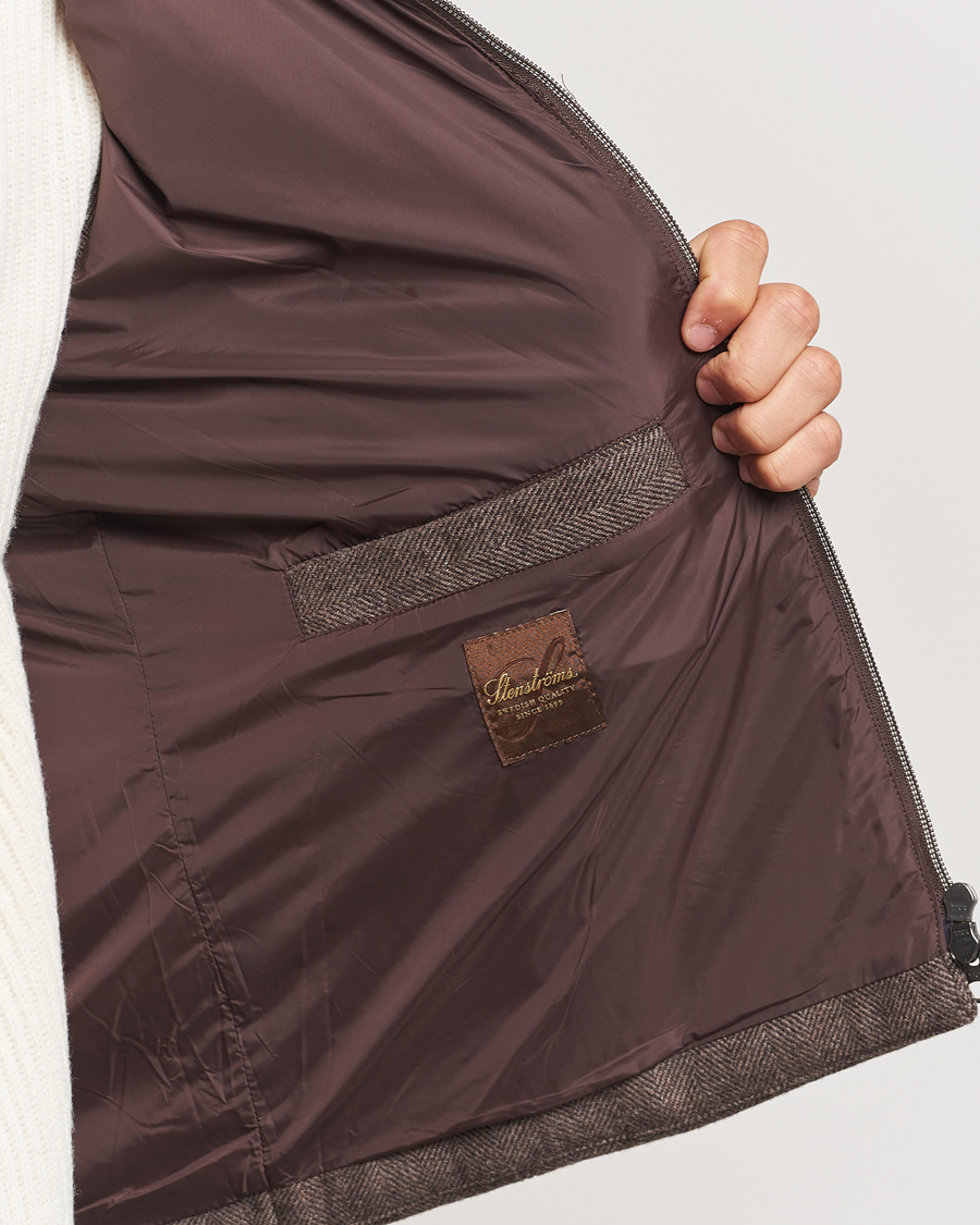 Hombres | Abrigos y chaquetas | Stenströms | Alcantara Detail Herringbone Wool Vest Dark Brown