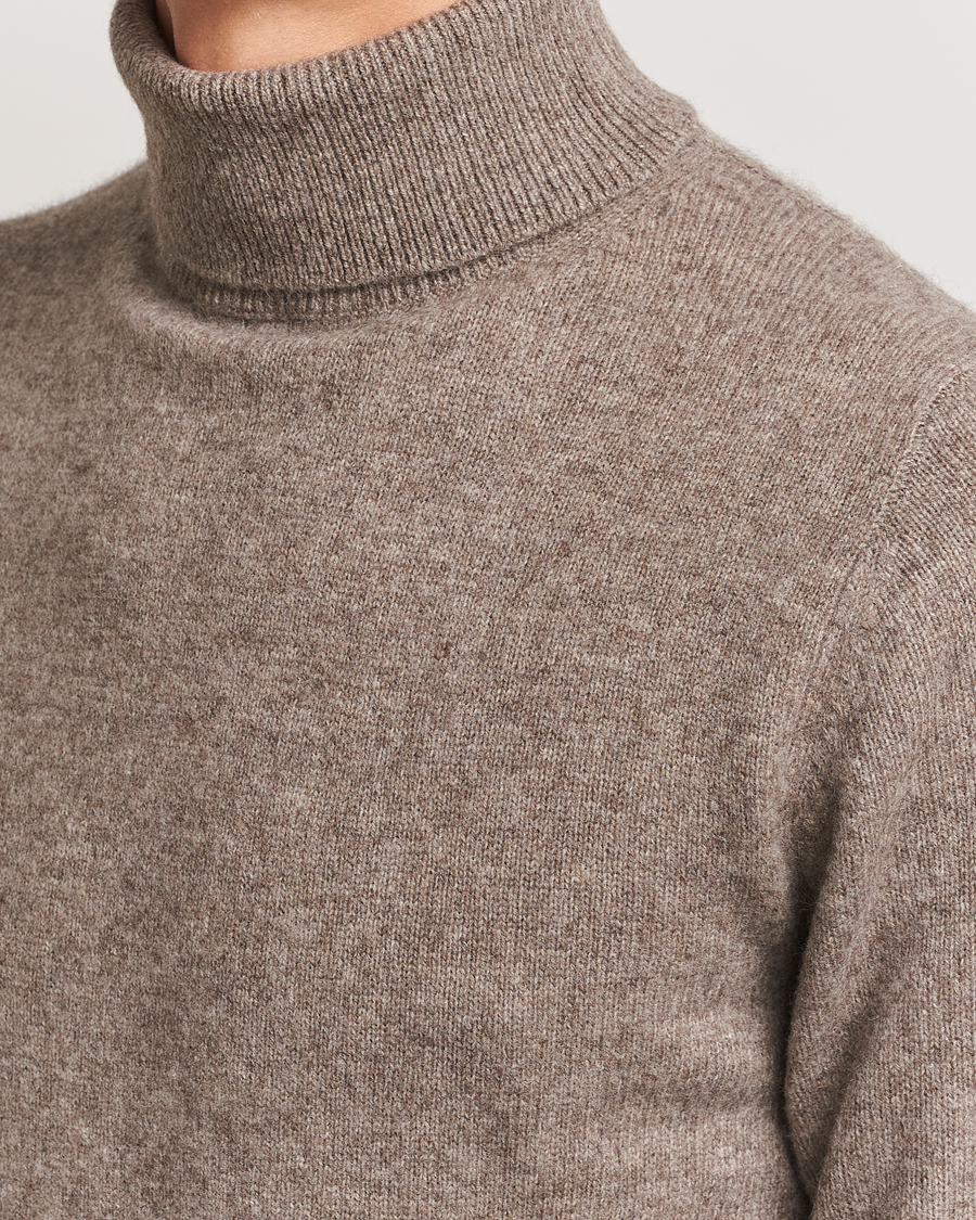 Hombres | Jerséis y prendas de punto | Stenströms | Knitted Yak/Merino Rollneck Brown