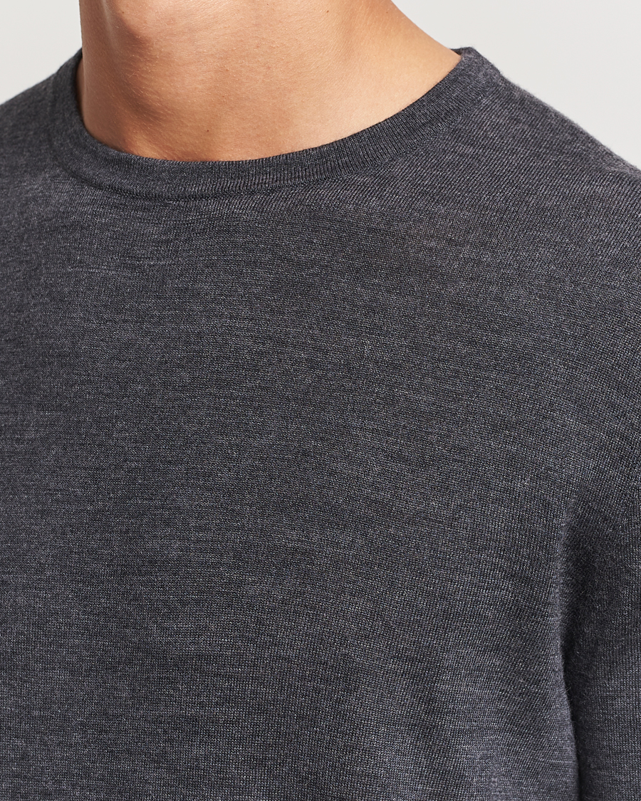 Hombres | Jerséis y prendas de punto | Tiger of Sweden | Connor Crew Neck Pullover Grey Street