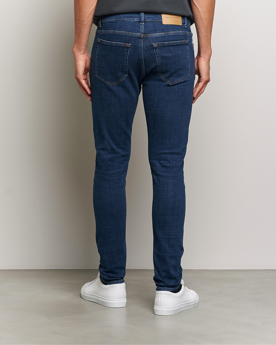 Hombres | Vaqueros | Tiger of Sweden | Evolve Stretch Cotton Jeans Medium Blue