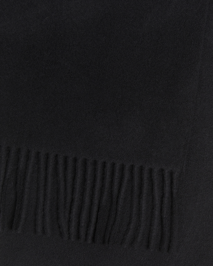 Hombres | Tiger of Sweden Sylan Wool Scarf Black | Tiger of Sweden | Sylan Wool Scarf Black