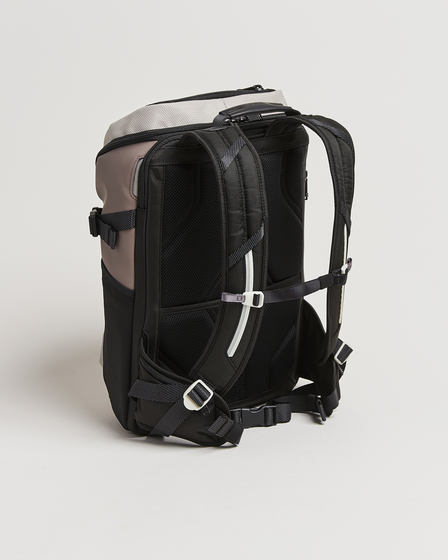 Hombres | TUMI Alpha Bravo Reserve Backpack Chalk | TUMI | Alpha Bravo Reserve Backpack Chalk