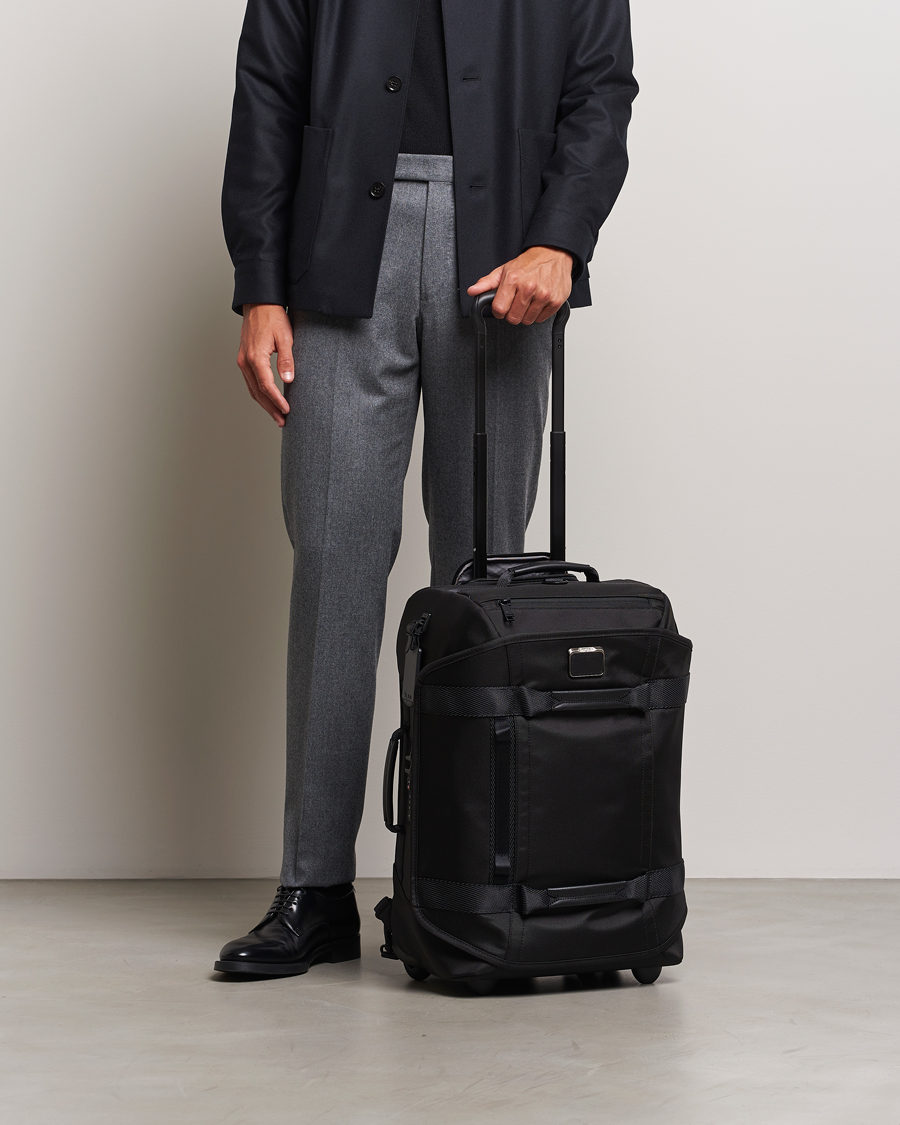Hombres | Bolsos | TUMI | Alpha Bravo Wheeled Duffle Black