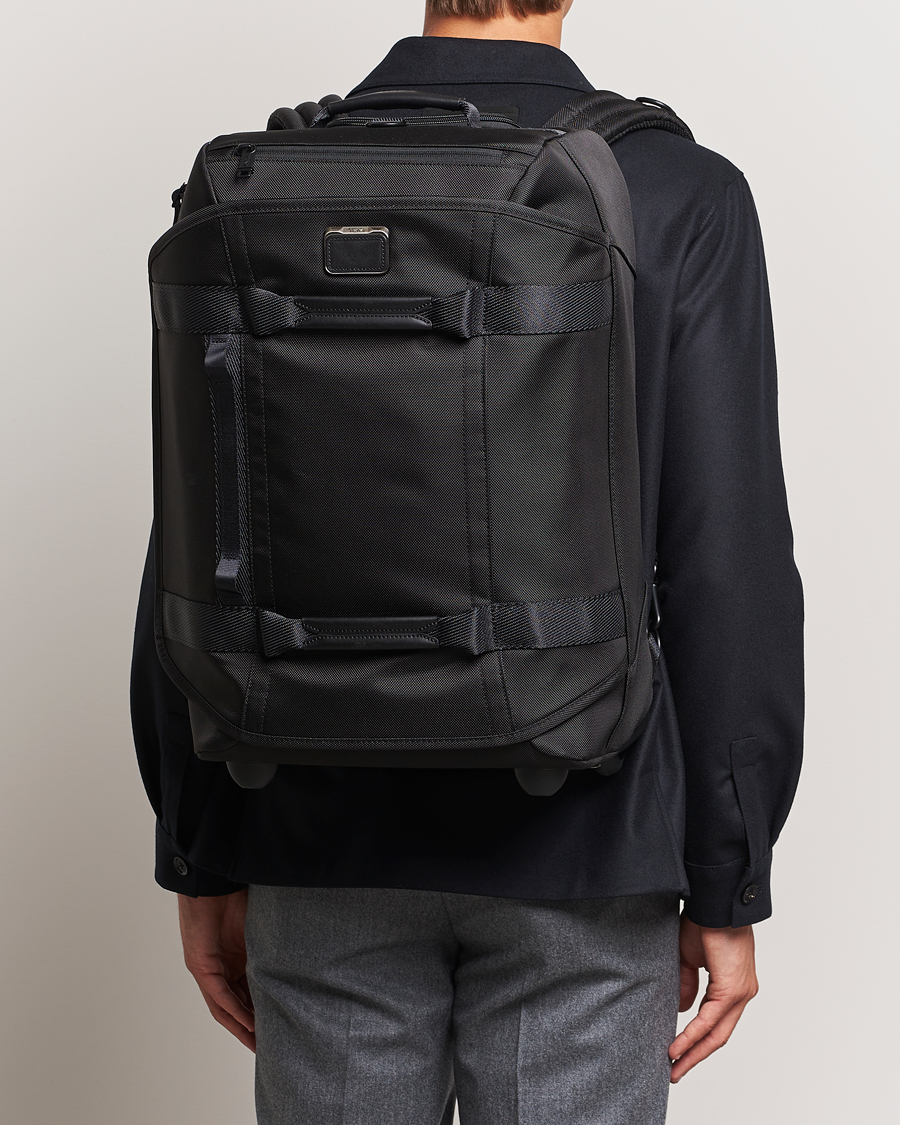 Hombres | Bolsos | TUMI | Alpha Bravo Wheeled Duffle Black