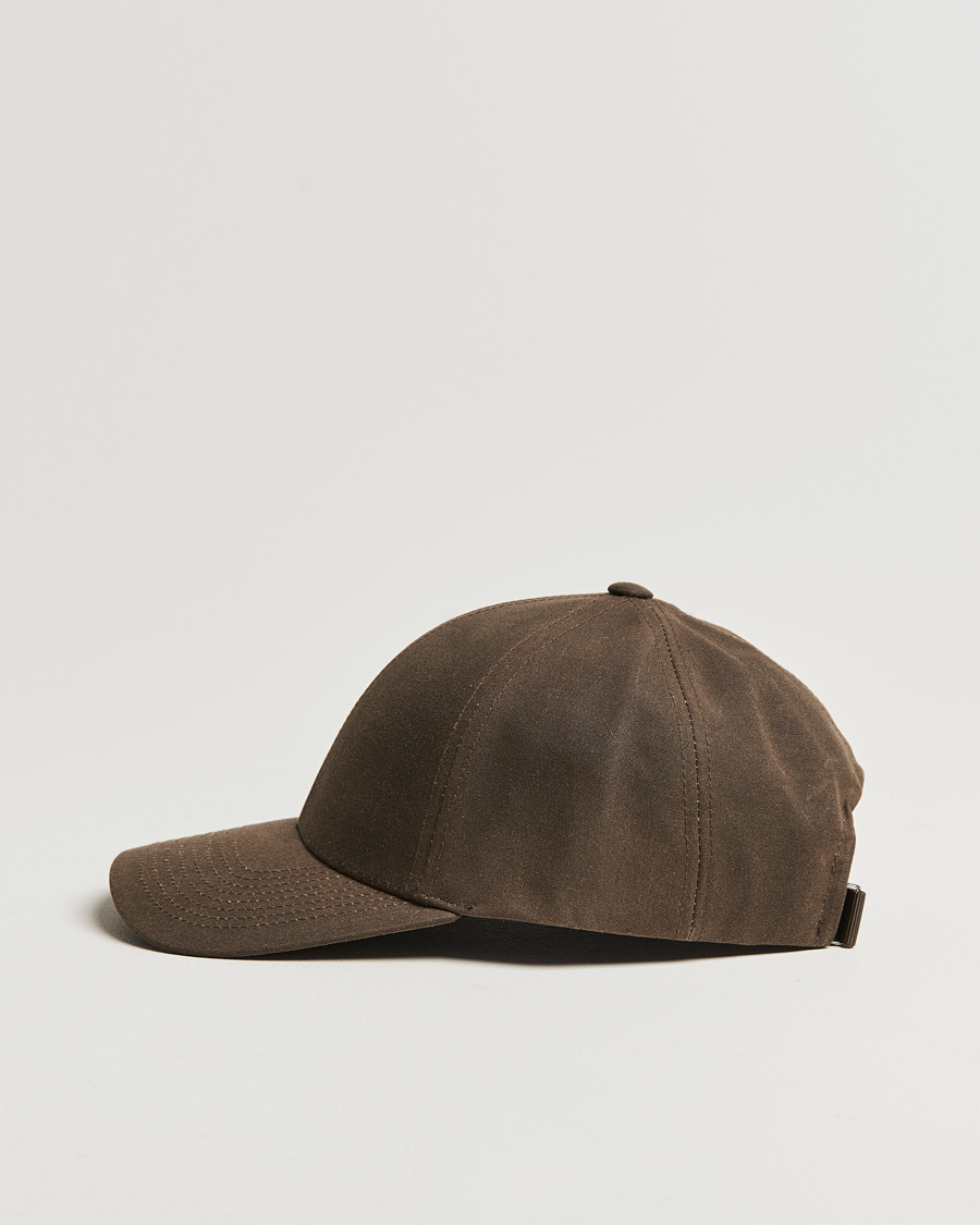 Hombres | Varsity Headwear Oilskin Baseball Cap Chestnut Brown | Varsity Headwear | Oilskin Baseball Cap Chestnut Brown