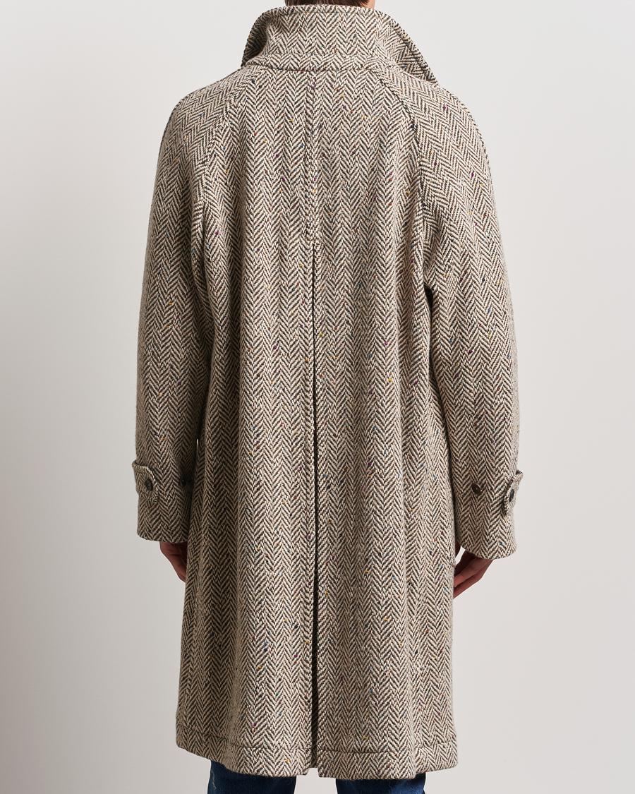 Hombres | Abrigos y chaquetas | Drake's | Herringbone Tweed Raglan Coat Oat Fleck