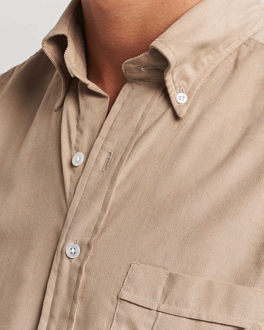 Hombres | Camisas | Drake's | Button Down Corduroy Shirt Ecru