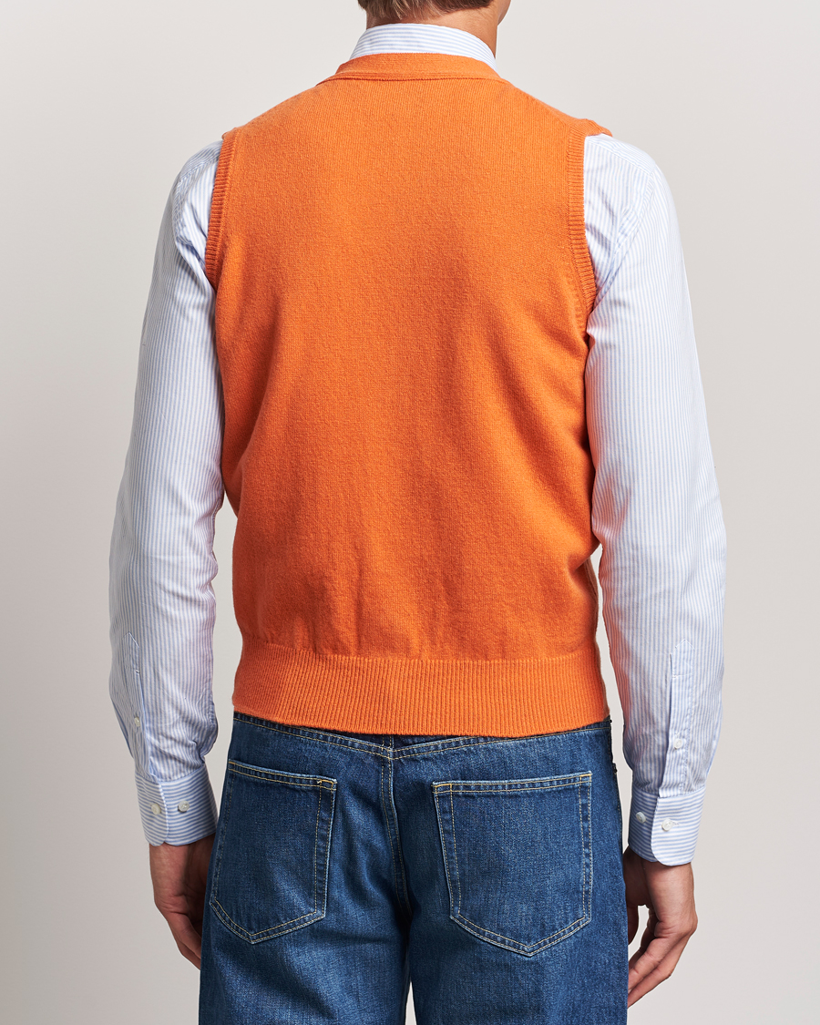 Hombres | Jerséis y prendas de punto | Drake's | Lambswool Vest Cardigan Orange