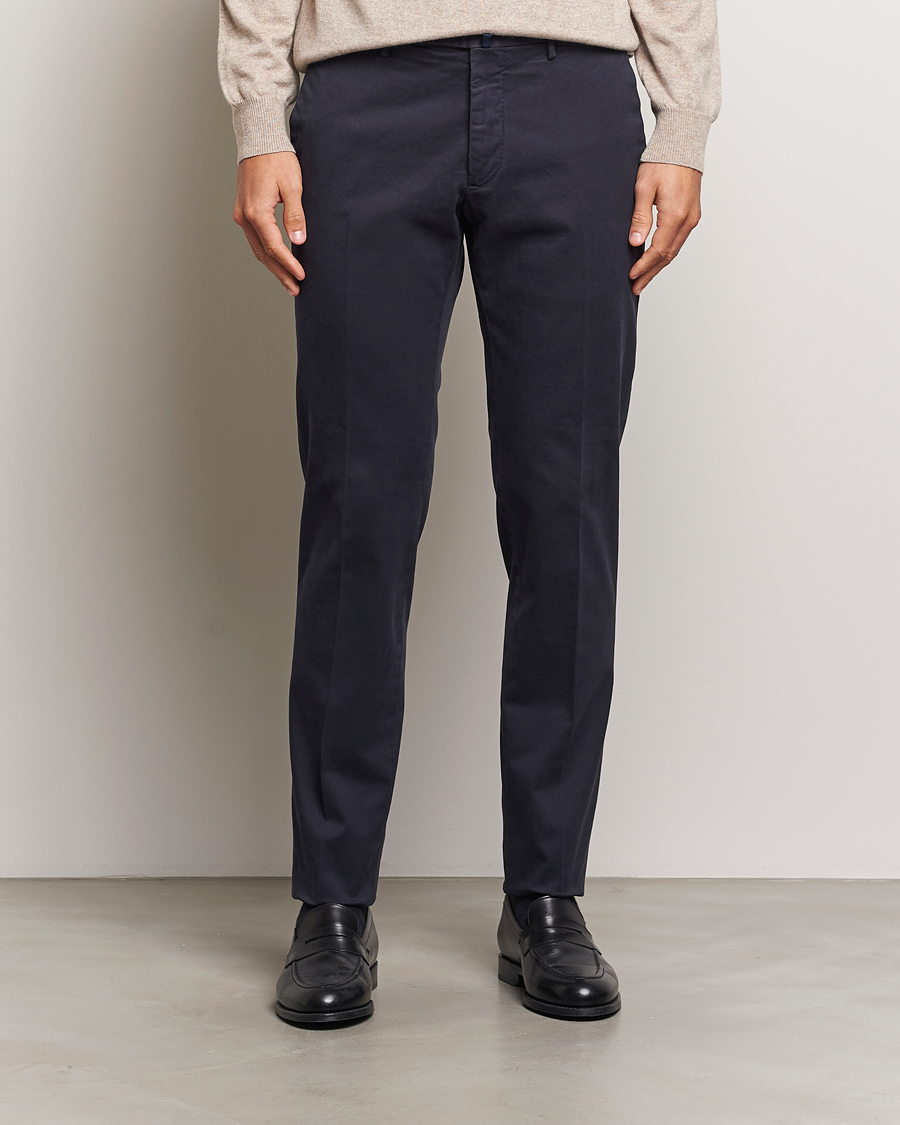 Hombres | Pantalones | Incotex | Slim Fit Cotton Stretch Chinos Navy