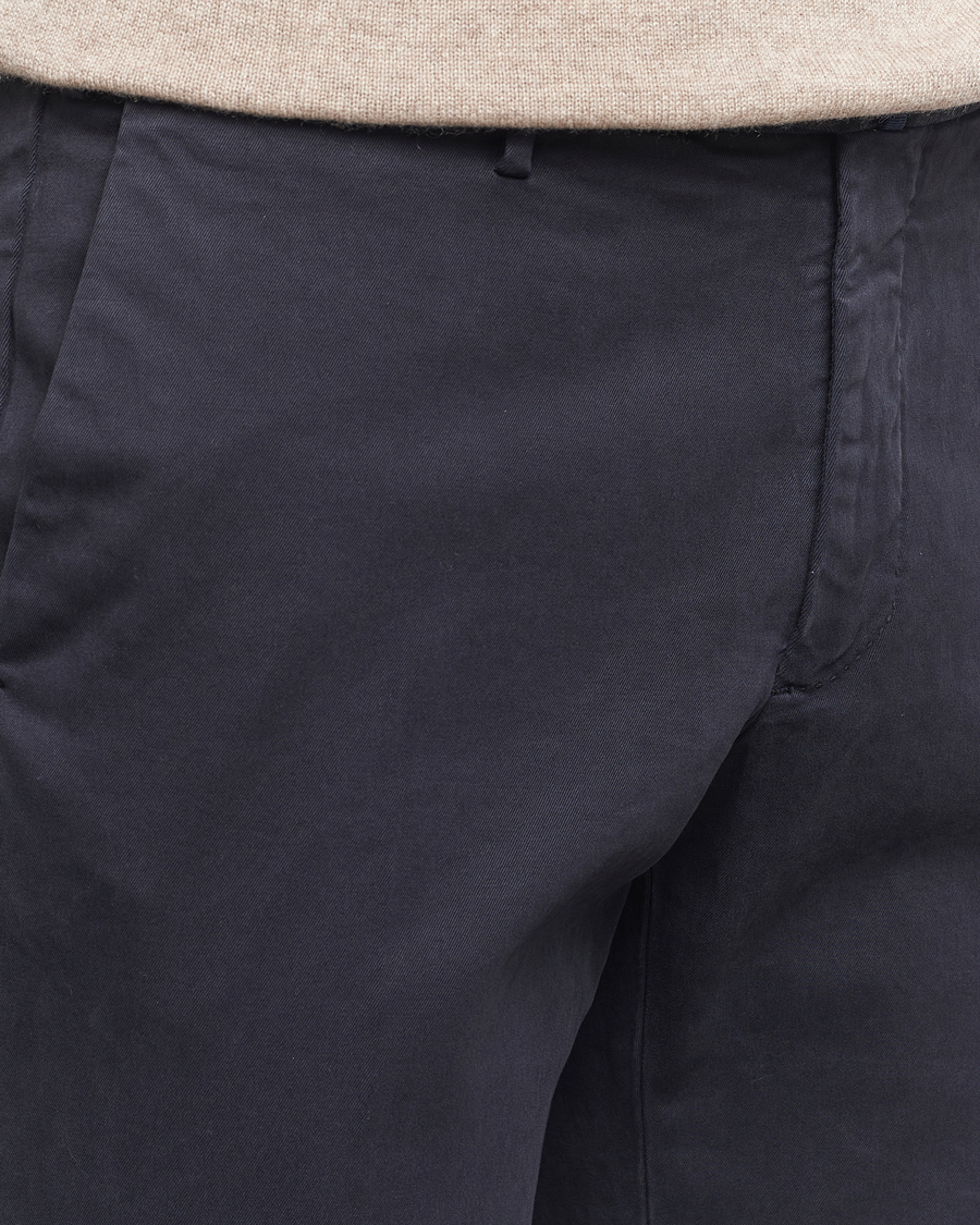 Hombres | Pantalones | Incotex | Slim Fit Cotton Stretch Chinos Navy