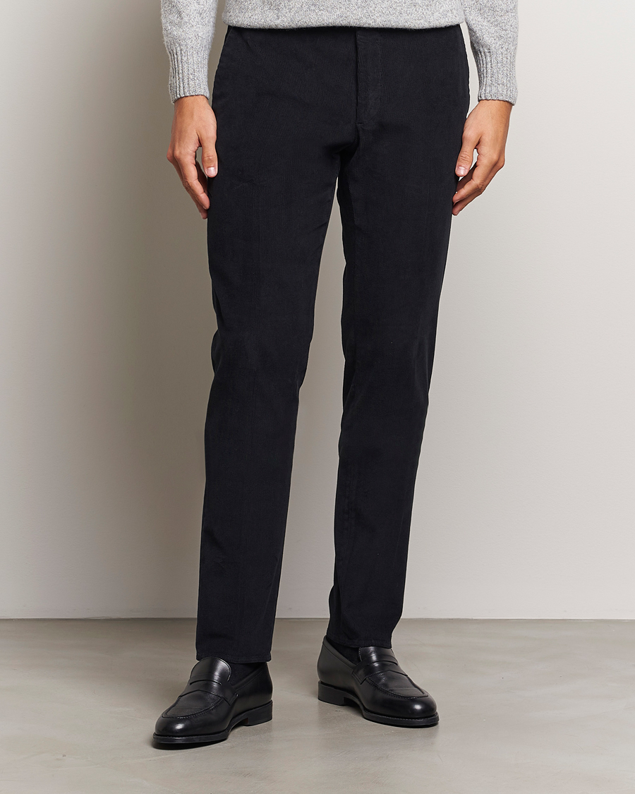 Hombres | Pantalones | Incotex | Slim Fit Baby Corduroy Trousers Navy