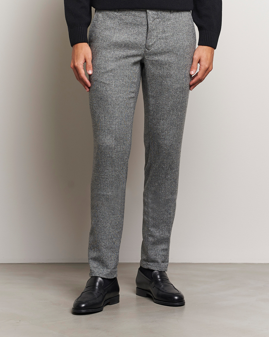 Hombres | Pantalones | Incotex | Slim Fit Washed Wool Stretch Slacks Light Grey