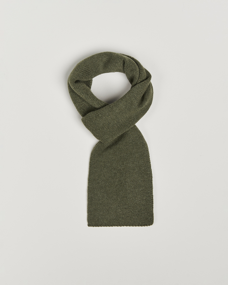 Hombres | Piacenza Cashmere Short Loop Cashmere Scarf Olive | Piacenza Cashmere | Short Loop Cashmere Scarf Olive