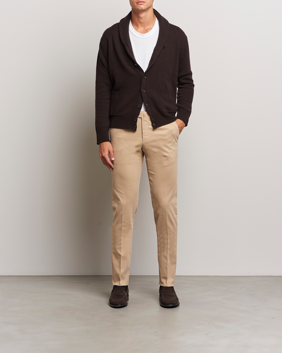 Hombres | Pantalones | PT01 | Slim Fit Pleated Cotton Trousers Beige