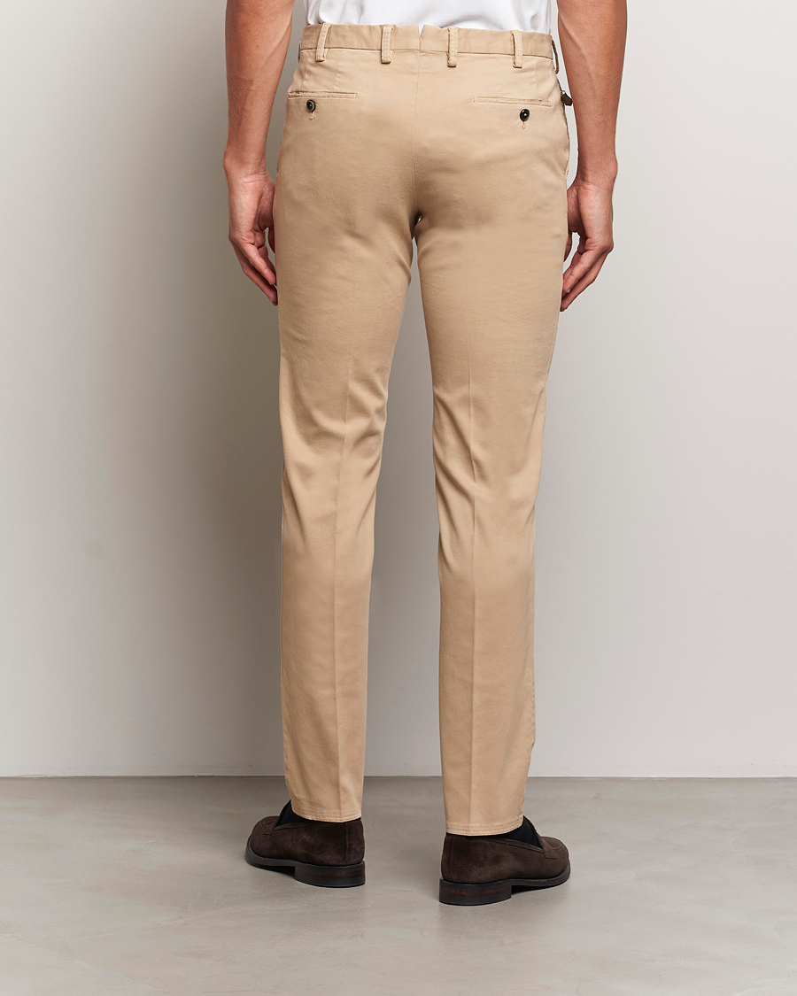 Hombres | Pantalones | PT01 | Slim Fit Pleated Cotton Trousers Beige