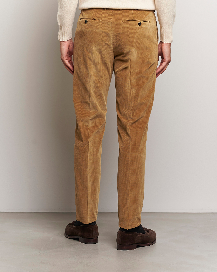 Hombres | Pantalones | PT01 | Slim Fit Corduroy Trousers Brown