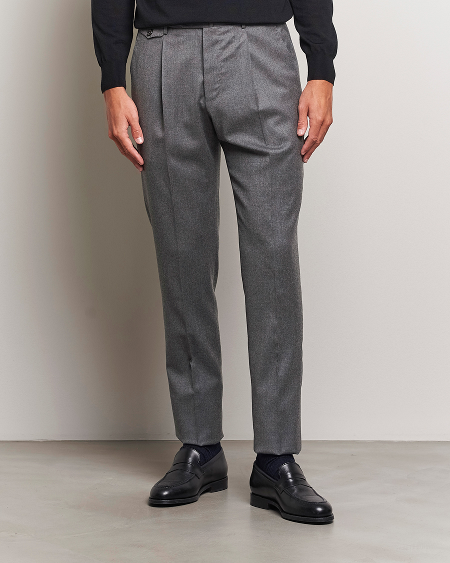 Hombres | Pantalones | PT01 | Slim Fit Pleated Flannel Trousers Grey Melange