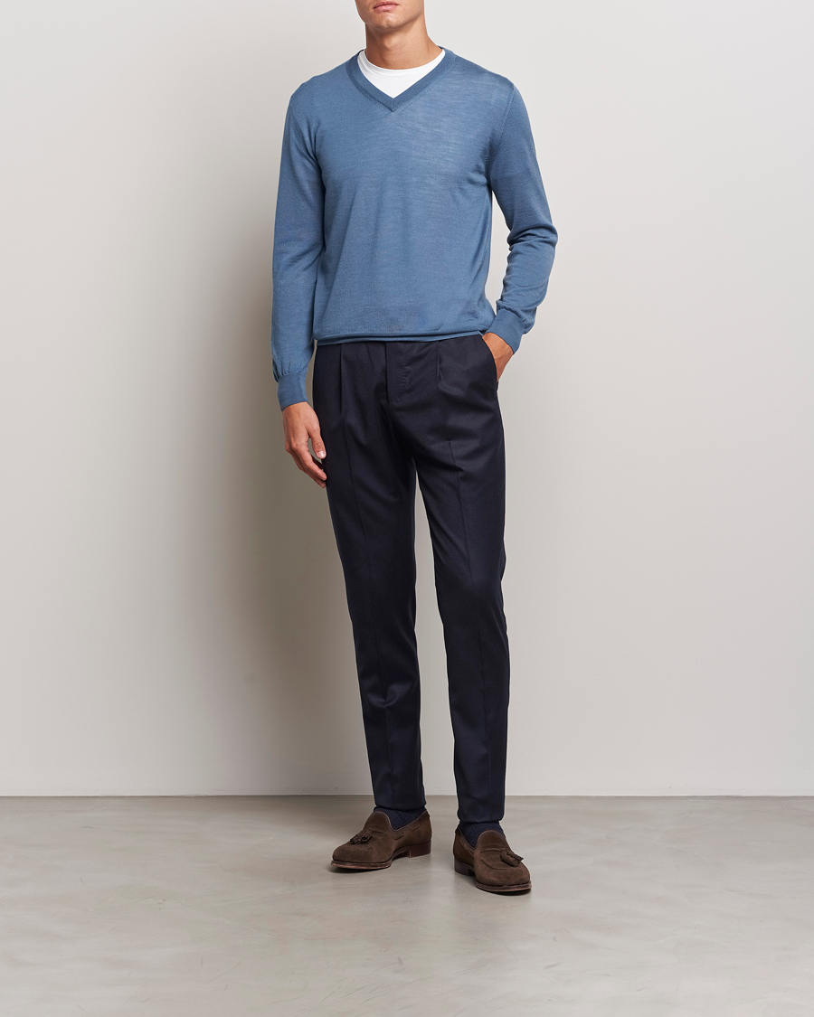Hombres | Pantalones | PT01 | Slim Fit Pleated Flannel Trousers Navy