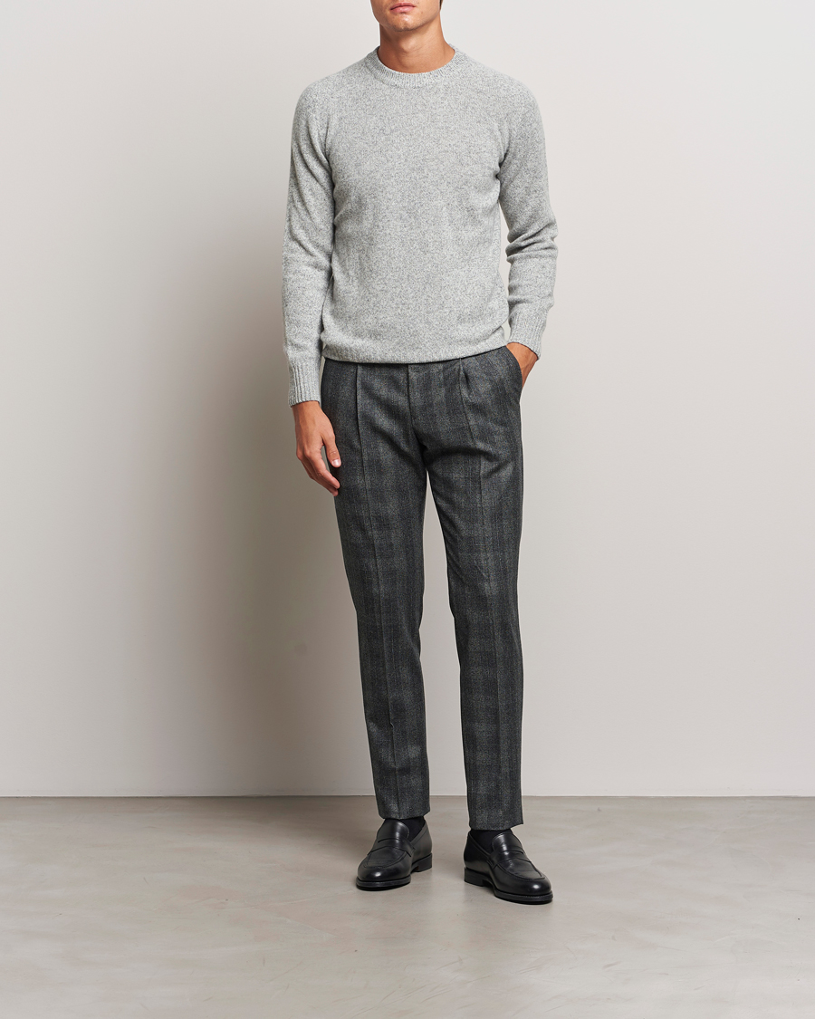 Hombres | Pantalones | PT01 | Slim Fit Pleated Checked Flannel Trousers Grey