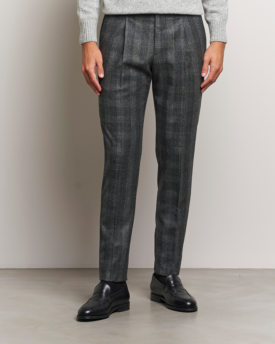 Hombres | Pantalones | PT01 | Slim Fit Pleated Checked Flannel Trousers Grey