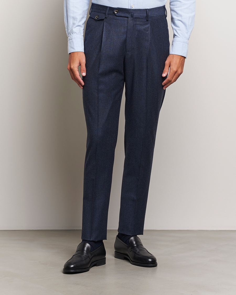 Hombres | Pantalones | PT01 | Slim Fit Pleated Houndstooth Flannel Trousers Navy