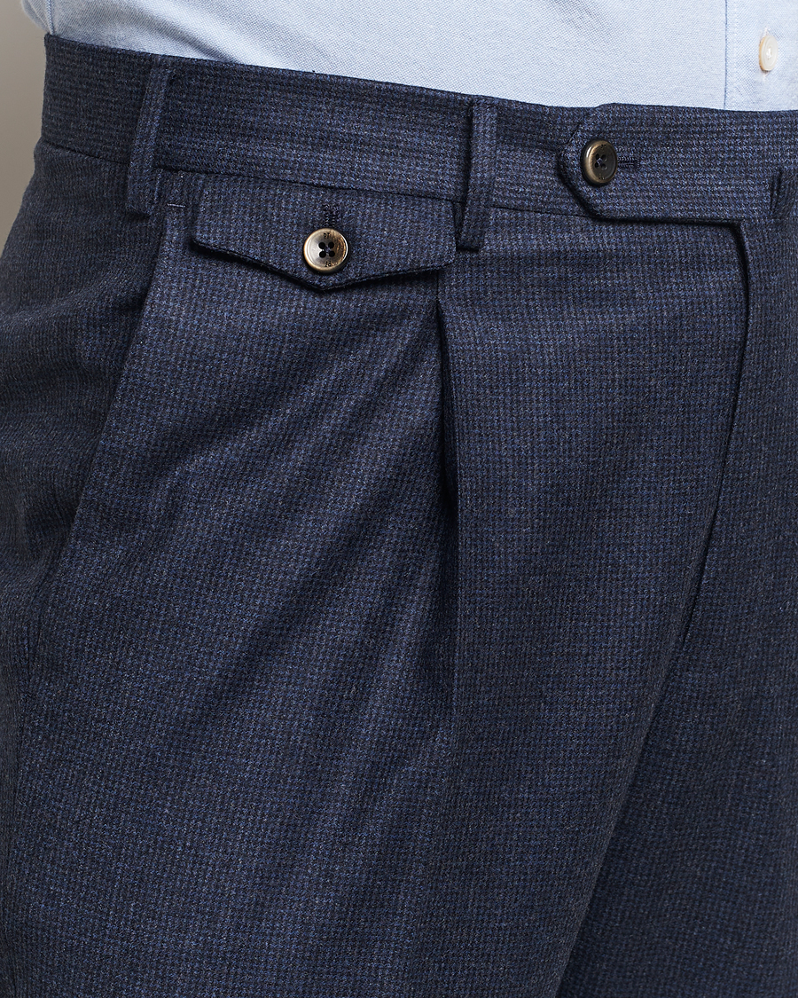 Hombres | Pantalones | PT01 | Slim Fit Pleated Houndstooth Flannel Trousers Navy