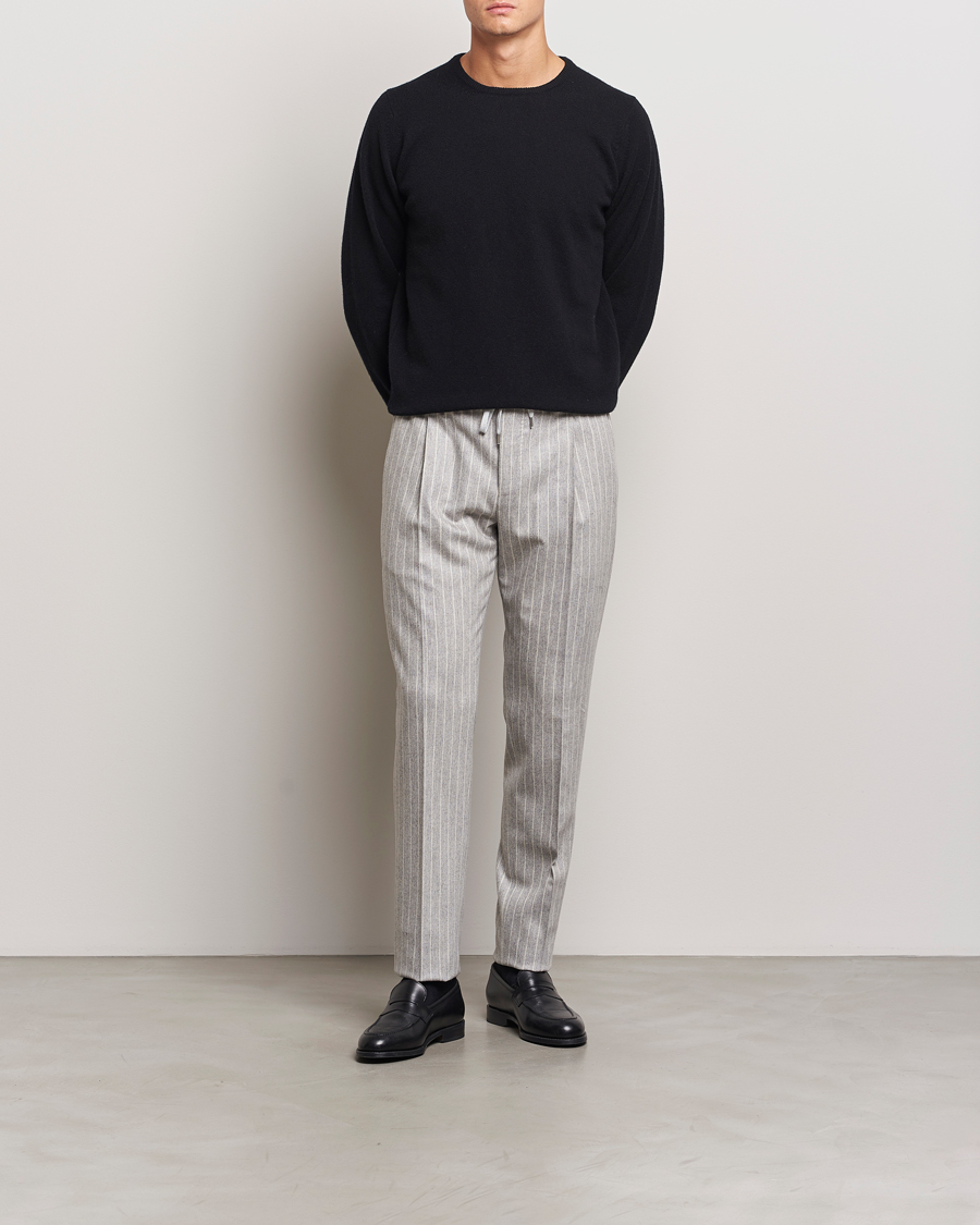 Hombres | Pantalones | PT01 | Slim Fit Wool/Cashmere Drawstring Trousers Light Grey