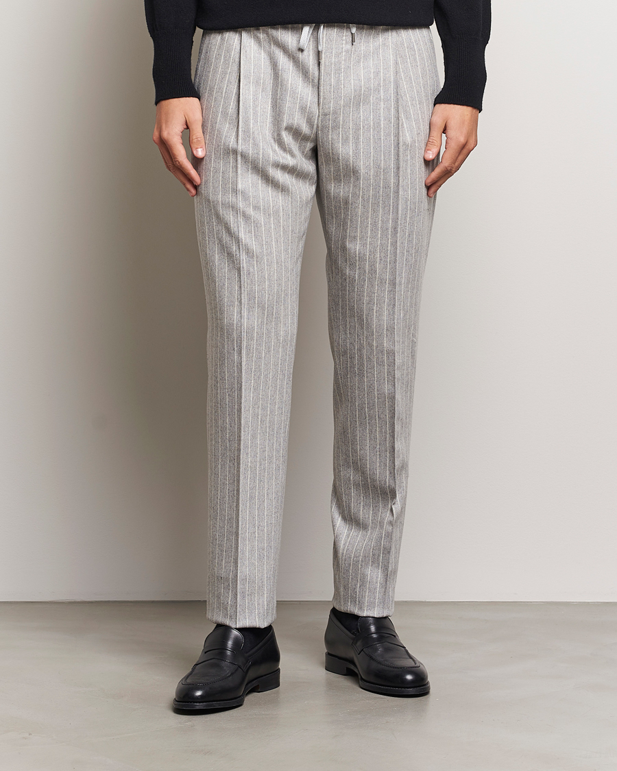 Hombres | Pantalones | PT01 | Slim Fit Wool/Cashmere Drawstring Trousers Light Grey