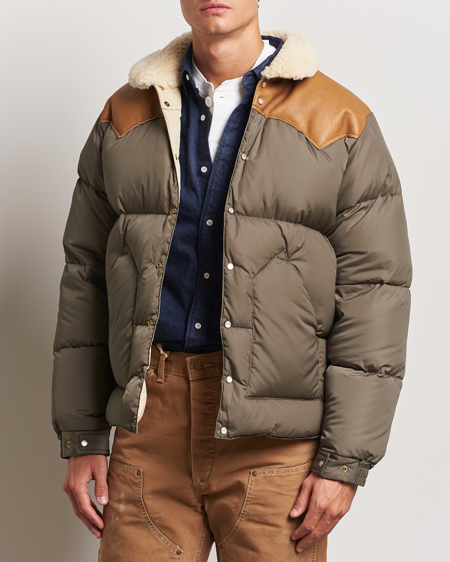 Rocky Mountain Featherbed Christy Jacket Olive en CareOfCarl.es