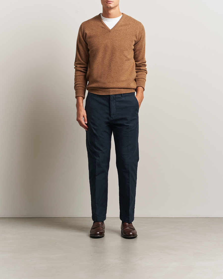 Hombres | Jerséis y prendas de punto | William Lockie | Rob Lambswool V-Neck Savannah