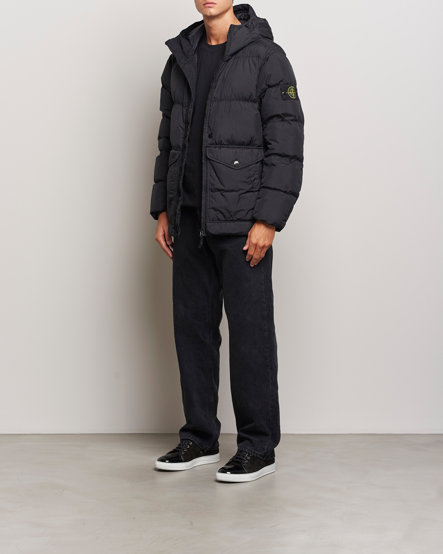 Hombres | Abrigos y chaquetas | Stone Island | Garment Dyed Recycled Nylon Down Hooded Jacket Black
