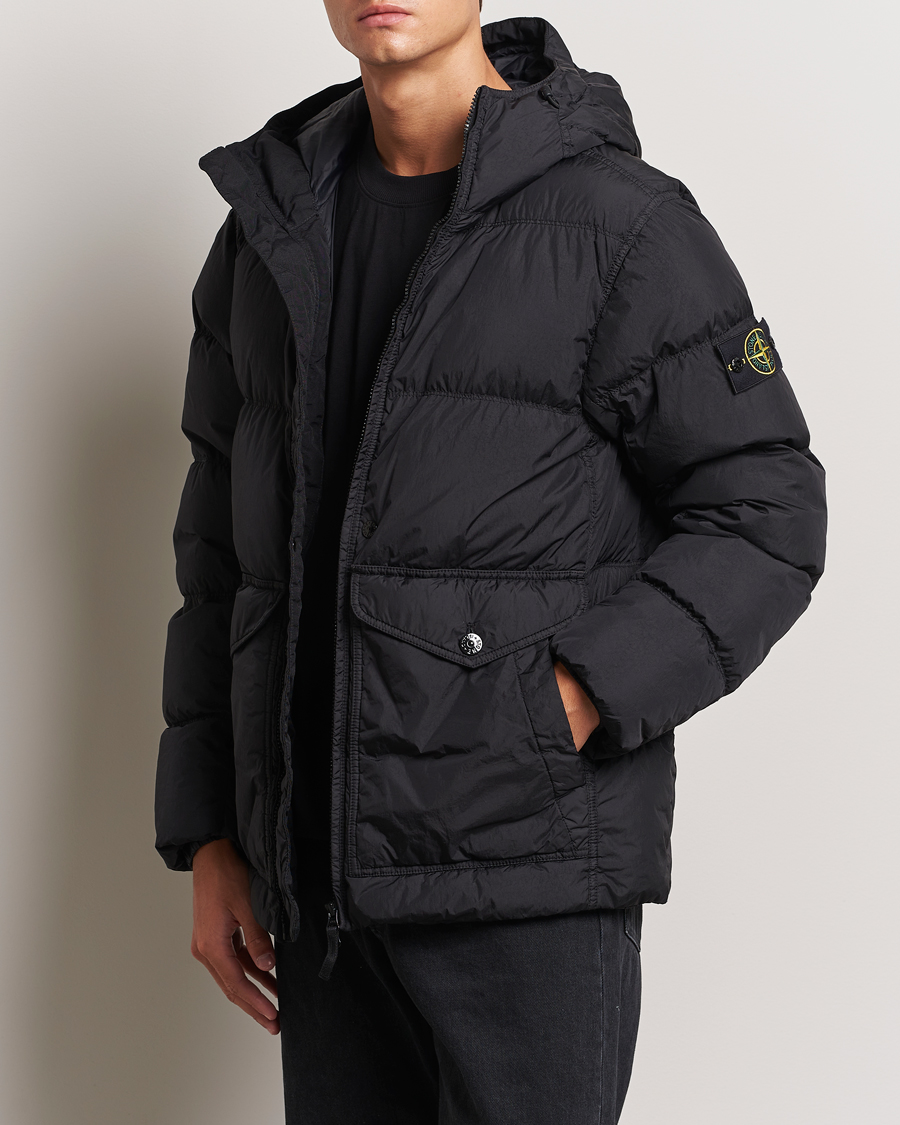 Hombres | Abrigos y chaquetas | Stone Island | Garment Dyed Recycled Nylon Down Hooded Jacket Black
