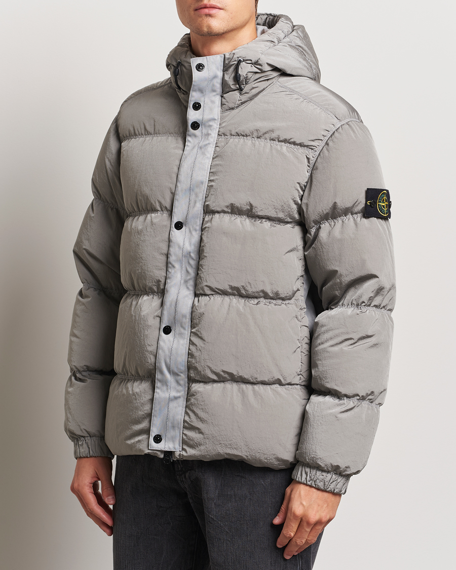 Hombres | Abrigos y chaquetas | Stone Island | Nylon Metal Down Jacket Grey