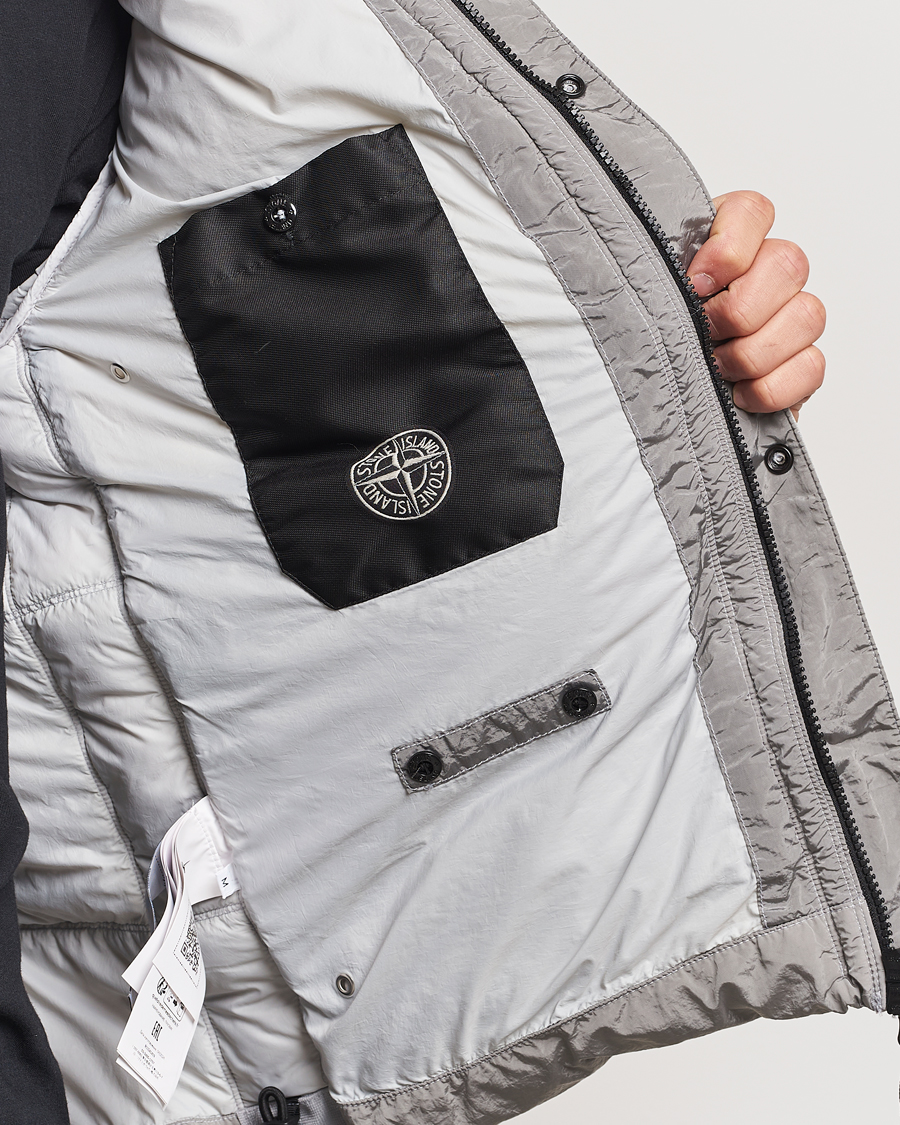 Hombres | Abrigos y chaquetas | Stone Island | Nylon Metal Down Jacket Grey
