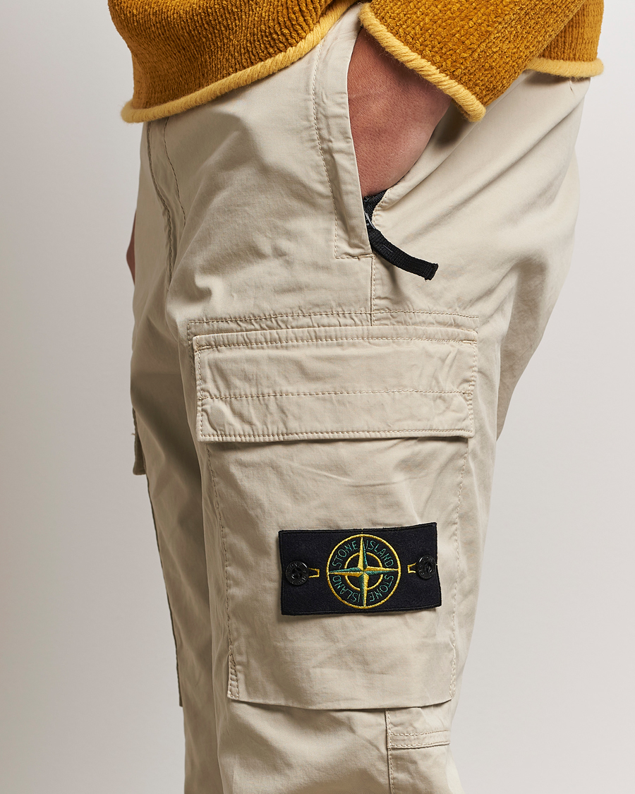 Hombres | Pantalones | Stone Island | Stretch Cotton Gabardine Trousers Plaster